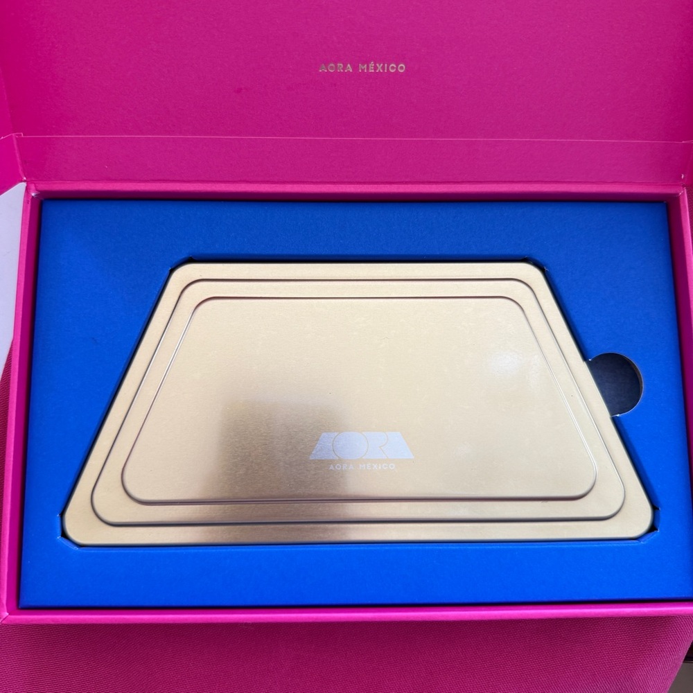 Aora Mexico Vibrant Eyeshadow Palette NWT - Picture 3 of 5